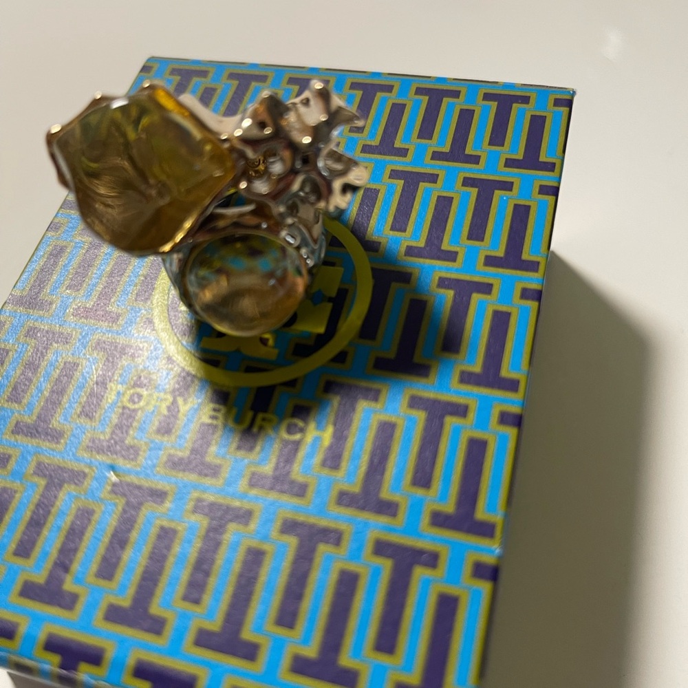 Ring - Picture 6 of 6